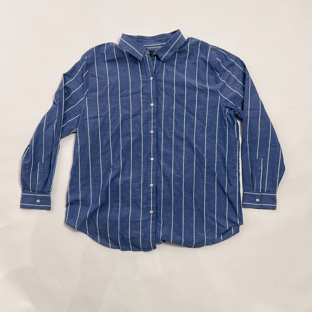 Banana Republic blue striped boyfriend shirt XL